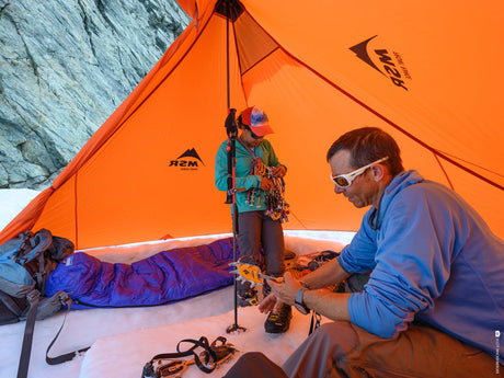 MSR – Front Range 4-Person Ultralight Tarp Shelter, Orange