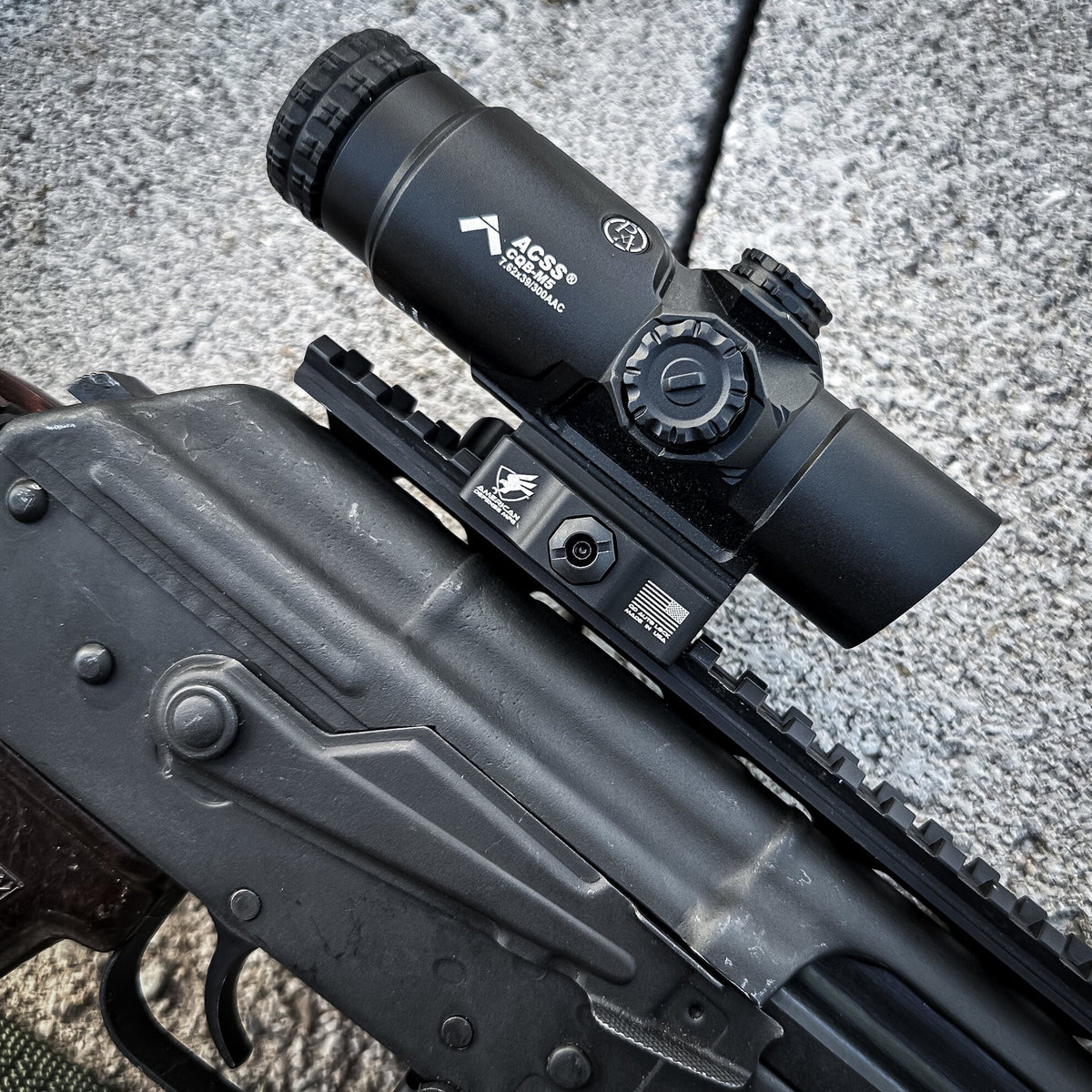 American Defense - AD-B2 Cantilever Mini ACOG QD Mount - Black