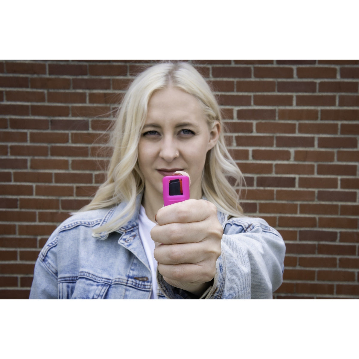 Caliber Gourmet - Smith & Wesson Pepper Spray 1/2 oz with Pink Case