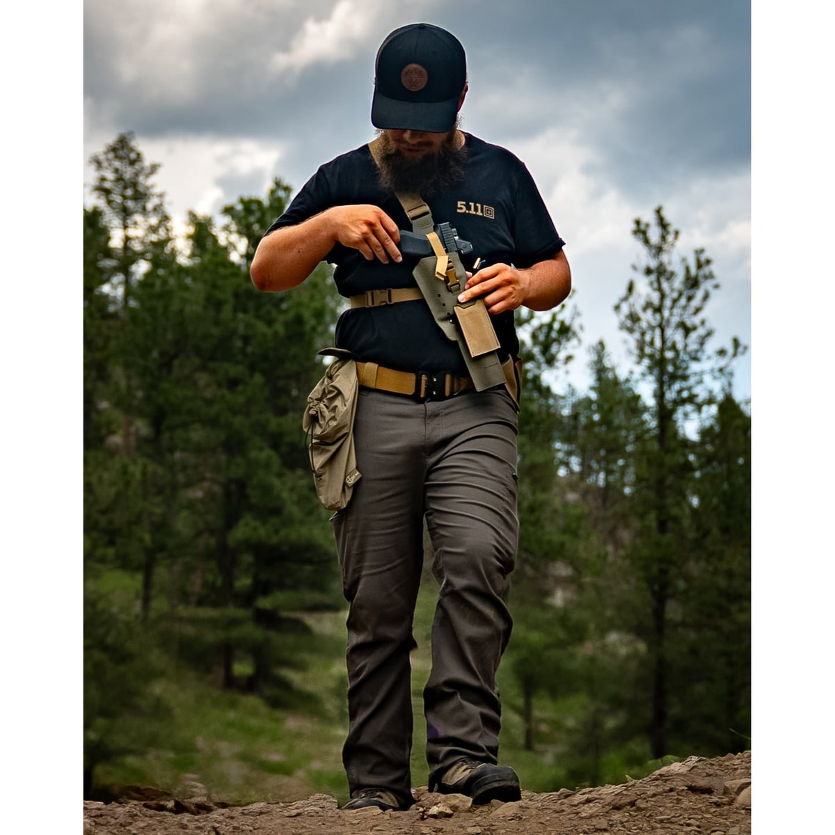 Cole-TAC - Varmint XL Chest Holster - M81/Woodlands, Right