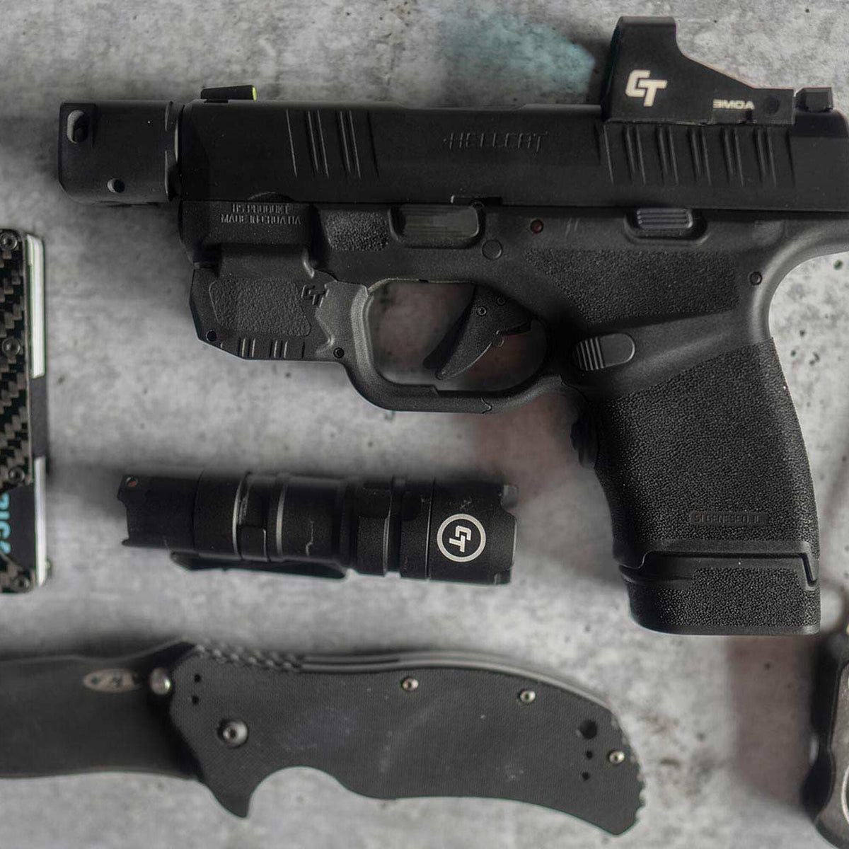 Crimson Trace - Laserguard Green Laser Sight for Hellcat
