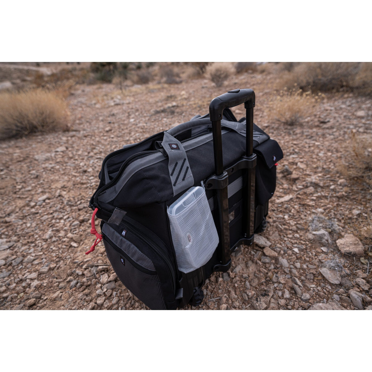 GPS - Rolling Range Bag with Telescoping Handle