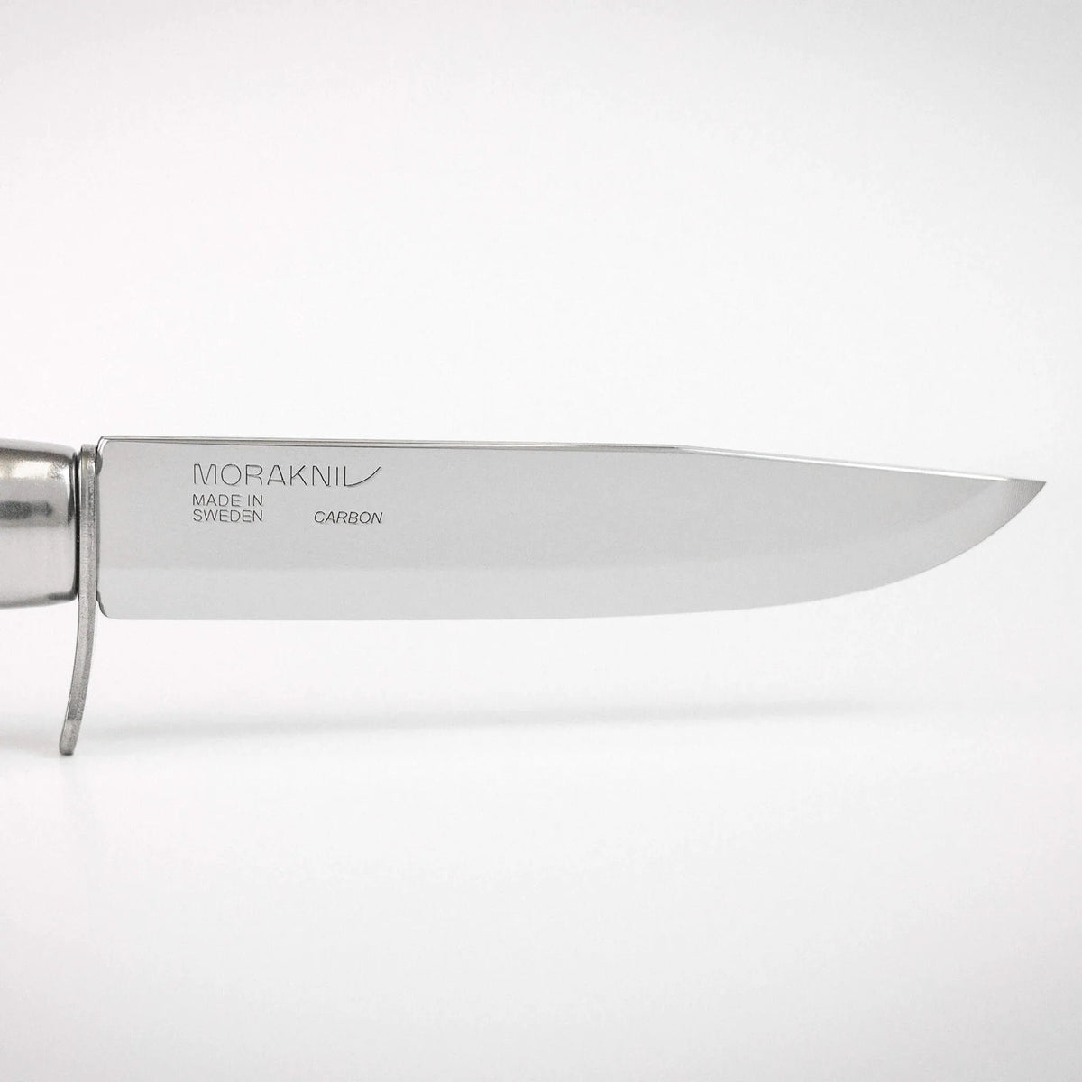 Morakniv - Classic No 2F Knife with Finger Guard - Red — view 4