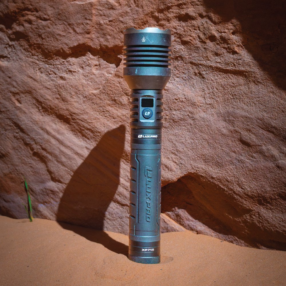LUXPRO - Pro Series DS 16KL Flashlight — view 2