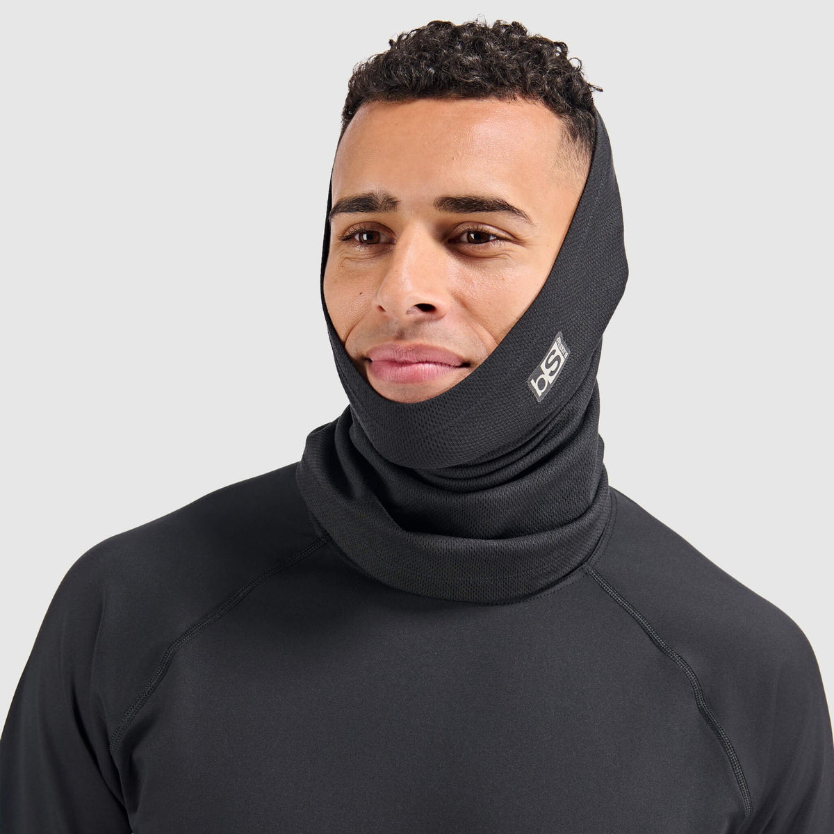 BLACKSTRAP - Merino SL Tube Neck Gaiter - Black — view 4