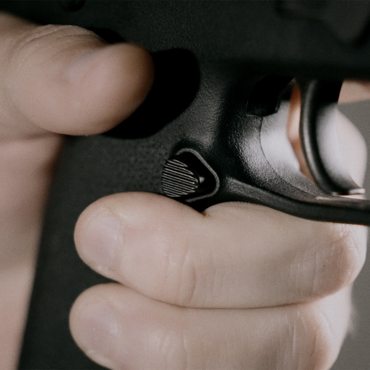 Magpul - SG9 Enhanced Magazine Release – Sig P320