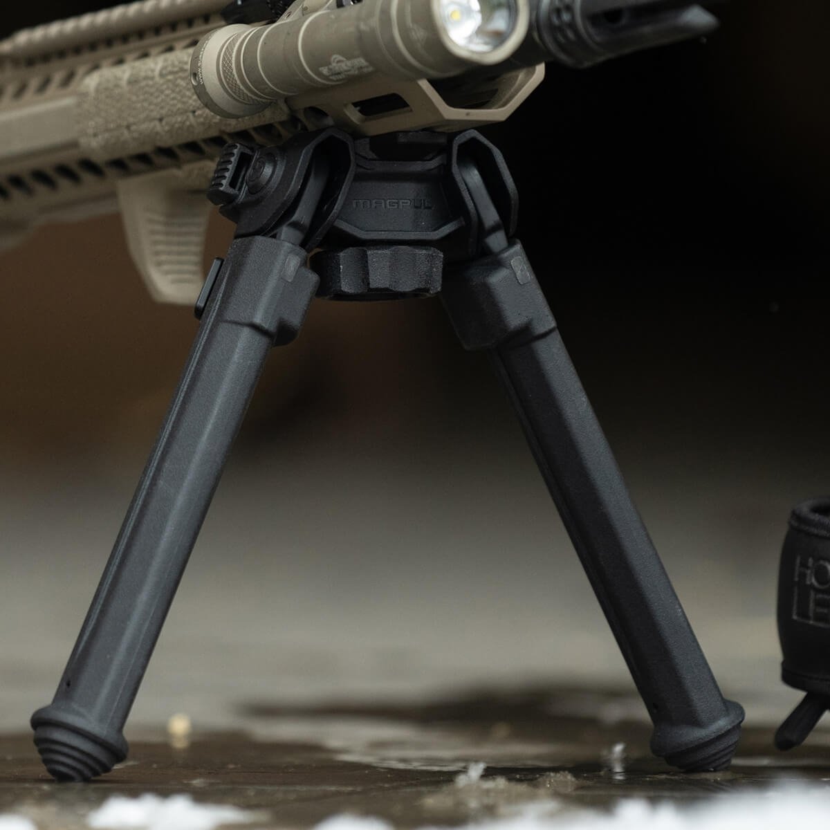 Magpul - MOE QD Bipod for M-LOK Compact Tactical Accessory - Black