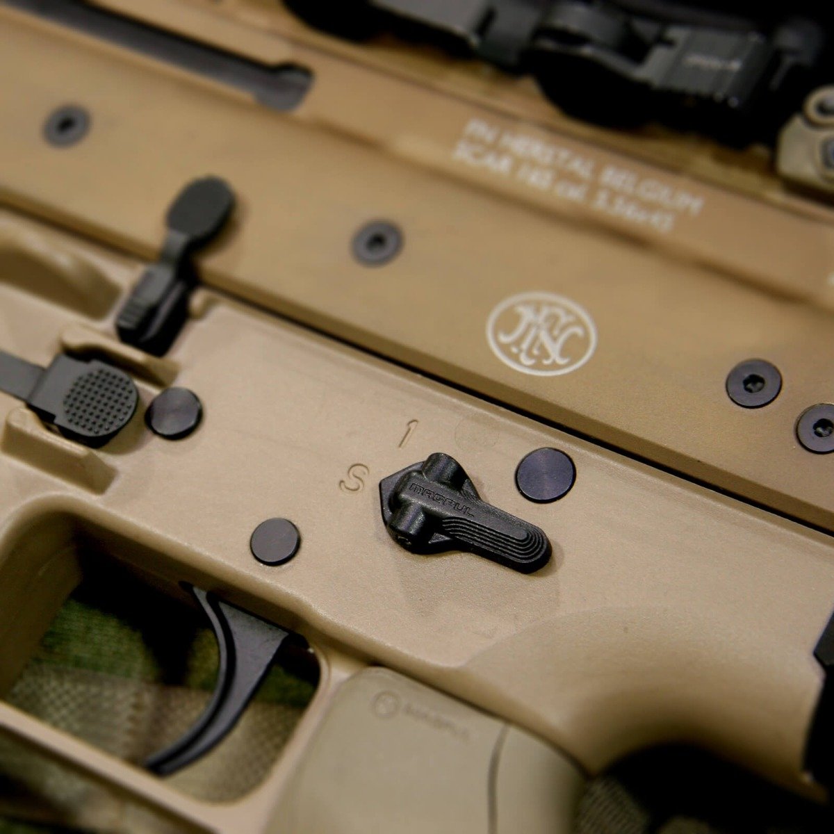 Magpul - SSG Selector Set Drop In for FN SCAR MK16/16S - Black