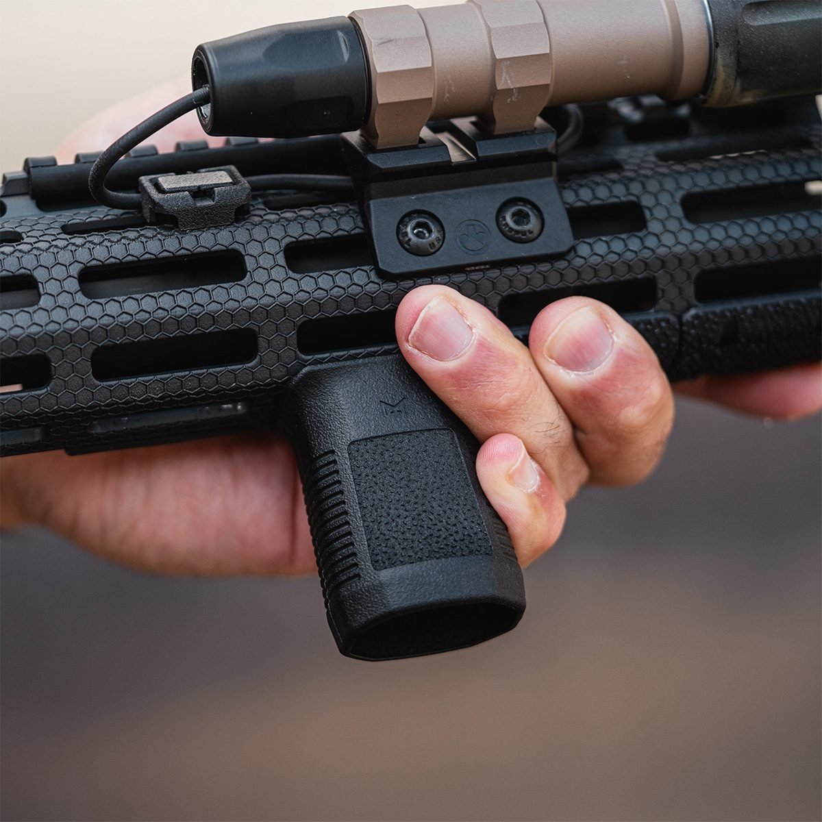 Magpul Industries - M-LOK SVG Short Vertical Grip - Black