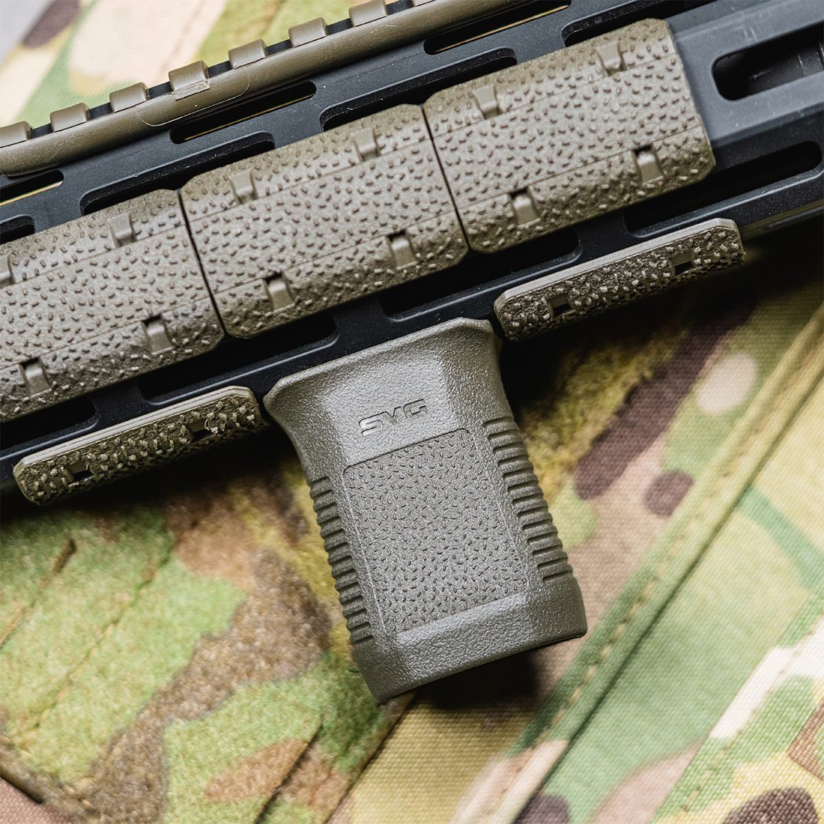 Magpul Industries - M-LOK SVG Short Vertical Grip - ODG