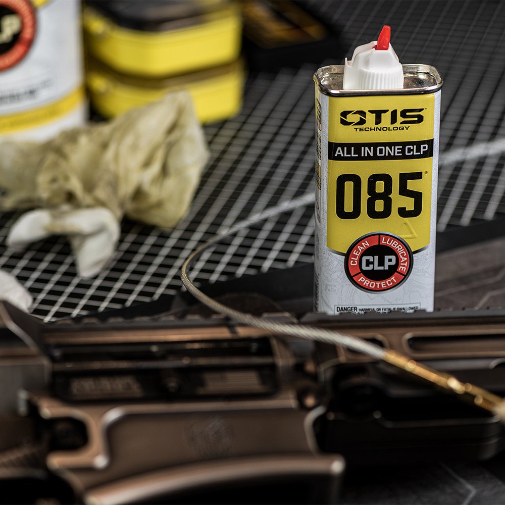 Otis Technology - 085 CLP Solvent, 4oz Bottle