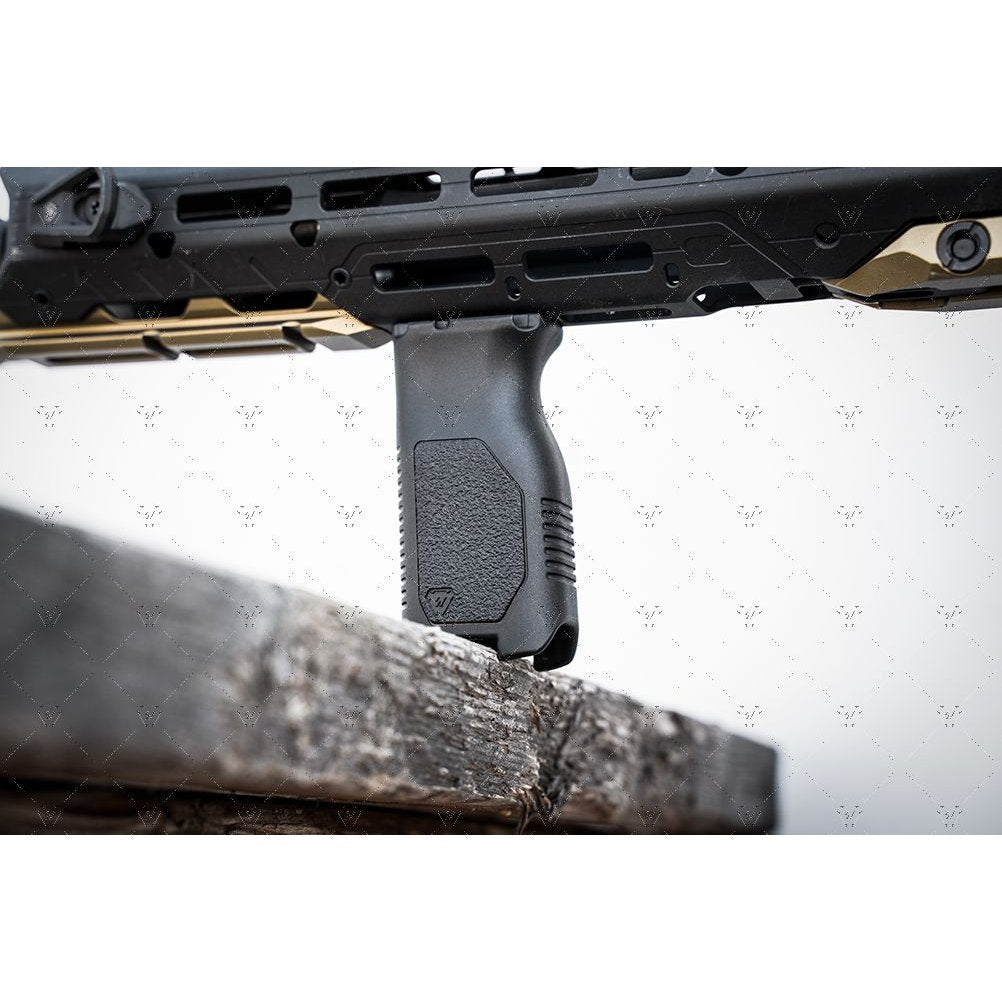 Strike Industries - Angled Vertical Grip with Cable Management - Black