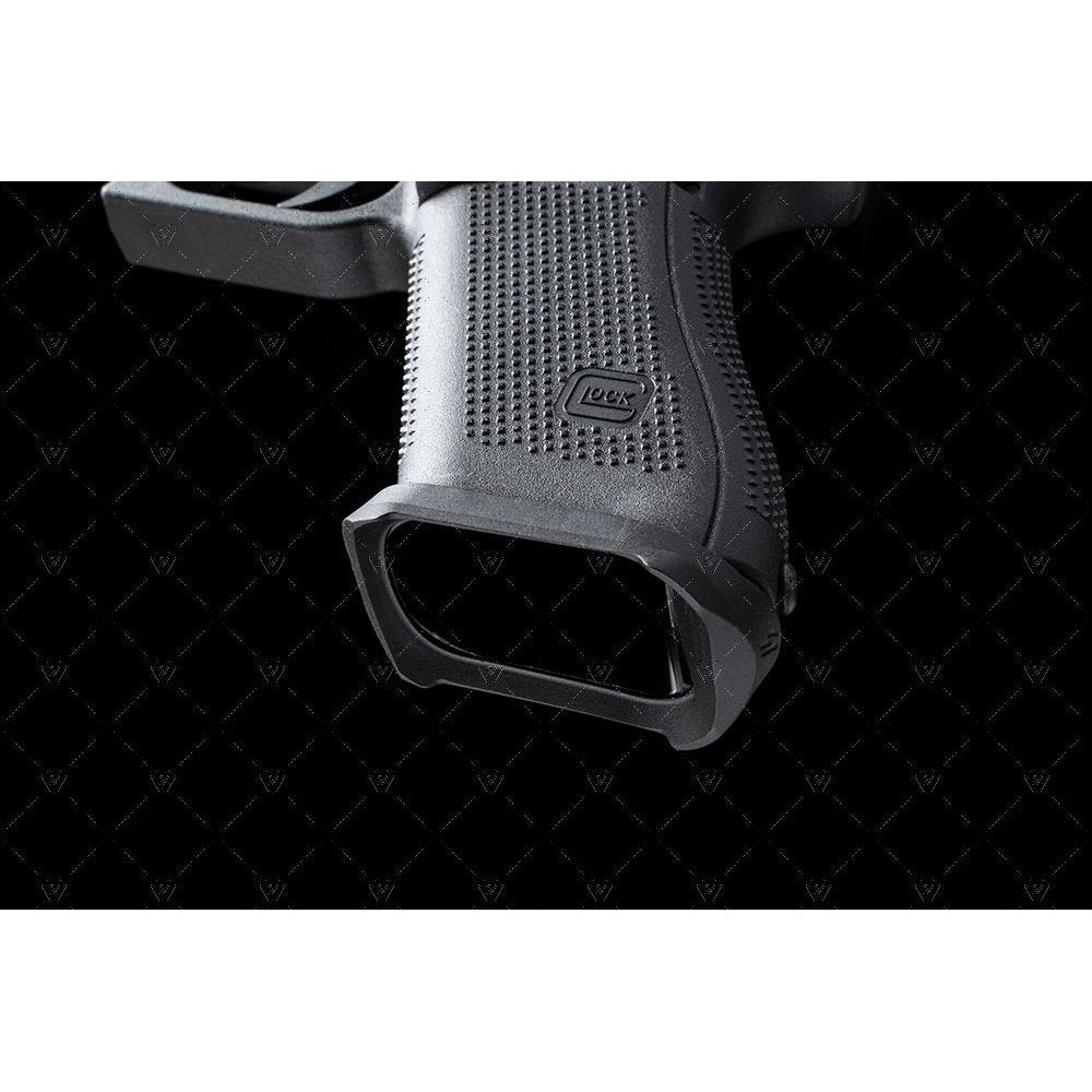 Strike Industries - Magwell for Glock 17/22 Gen 5 - Black