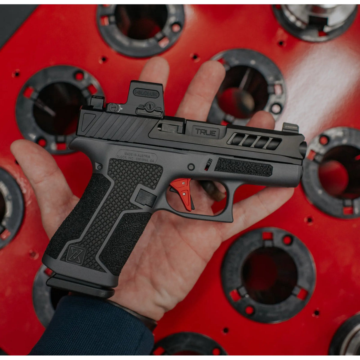 True Precision - Axiom Trigger Shoe for Glock Gen 3 & 4 - Black — view 2