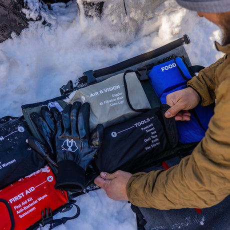 Uncharted Supply Co. - THE SEVENTY2 1-Person Survival System