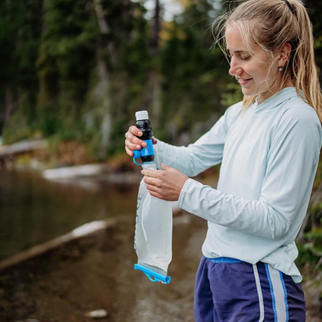 Sawyer - Micro Squeeze Water Filtration System with Cnoc Premium 2 Liter Pouch