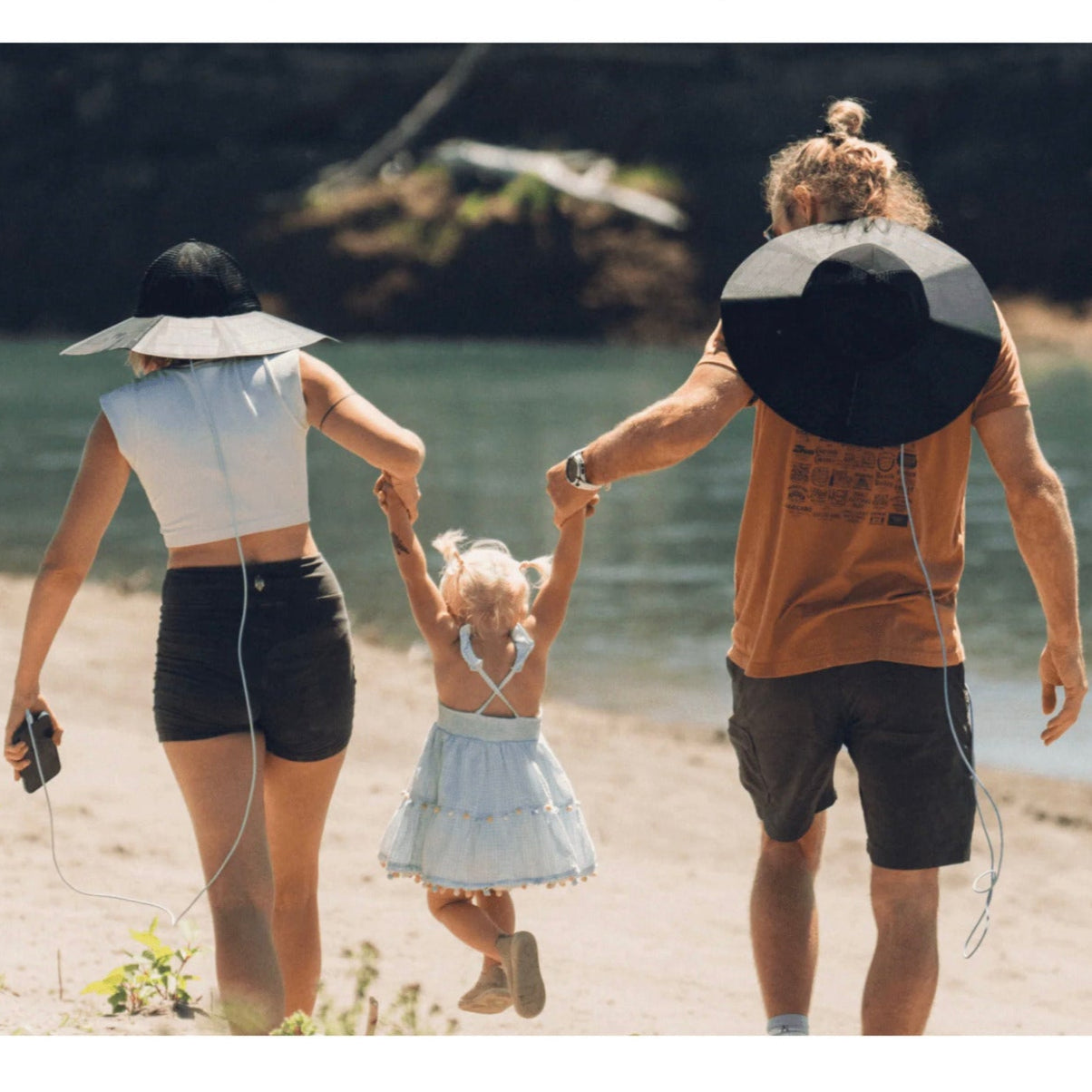 EcoFlow – Power Hat with Solar Charging & Dual USB Ports