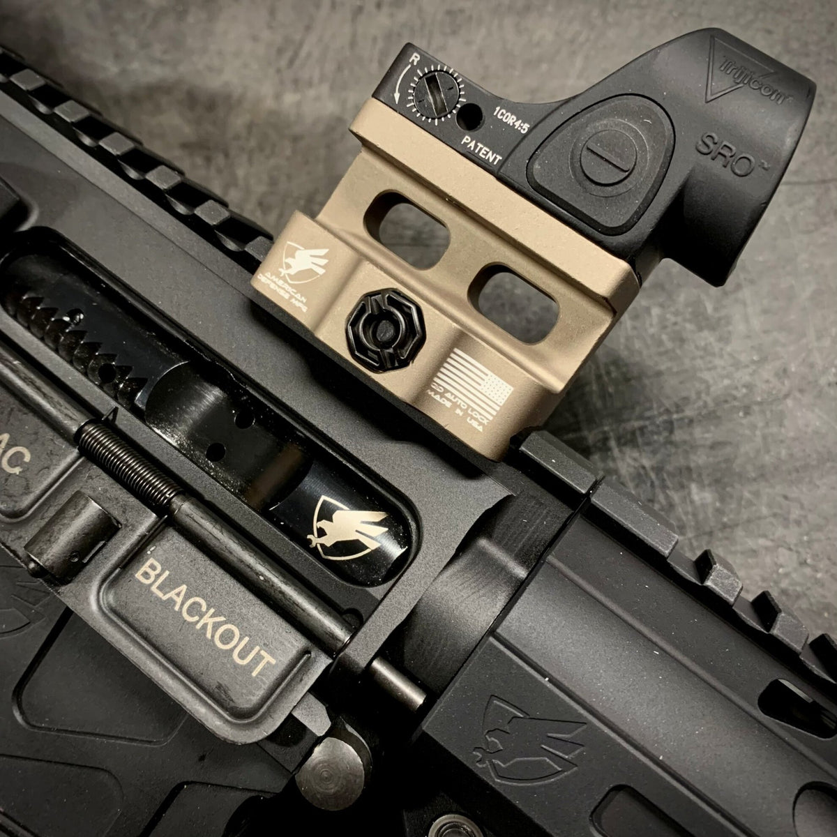 American Defense - Trijicon RMR Lightweight QD Mount - Low-RH, Black