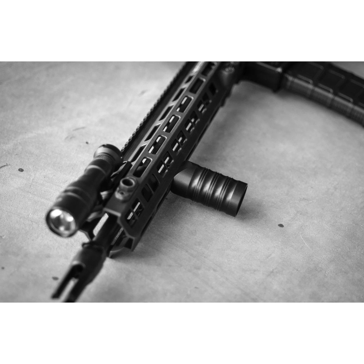 Arisaka Defense - Vertical Grip for M-Lok Handguards