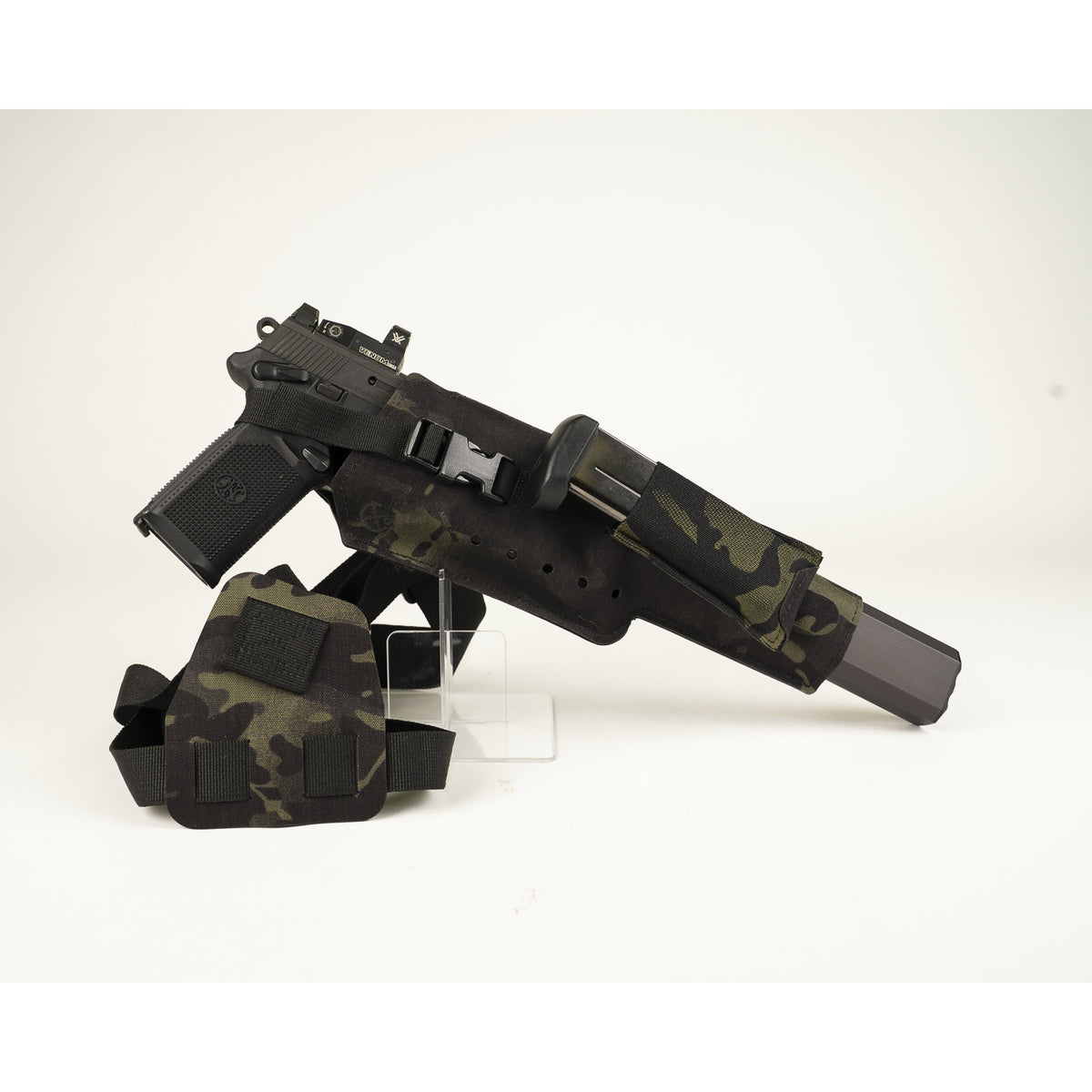 Cole-TAC - Varmint XL Chest Holster - Black MultiCam, Right