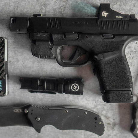 Crimson Trace - Laserguard Green Laser Sight for Hellcat