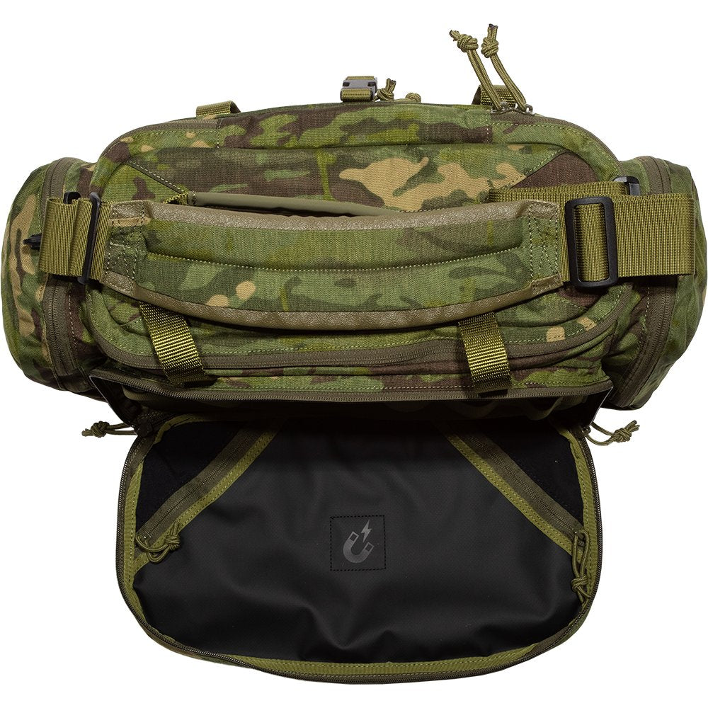 Grey Ghost Gear - Range Bag Black with Red Zipper Pulls