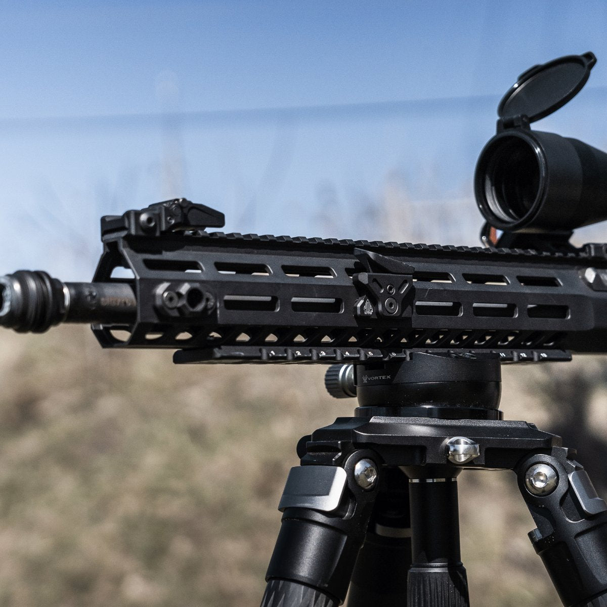 Leapers UTG - Pro M-LOK Arca Rail, 7075-T6, 9.4" — view 9
