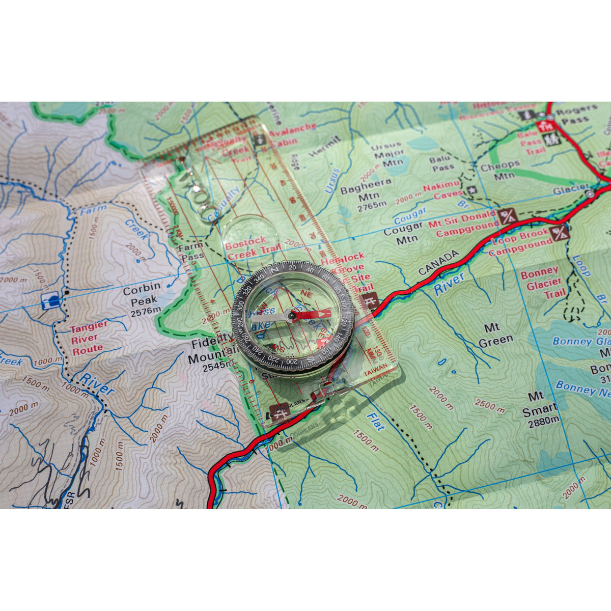 COGHLANS - Deluxe Map Compass with Luminous Pointer
