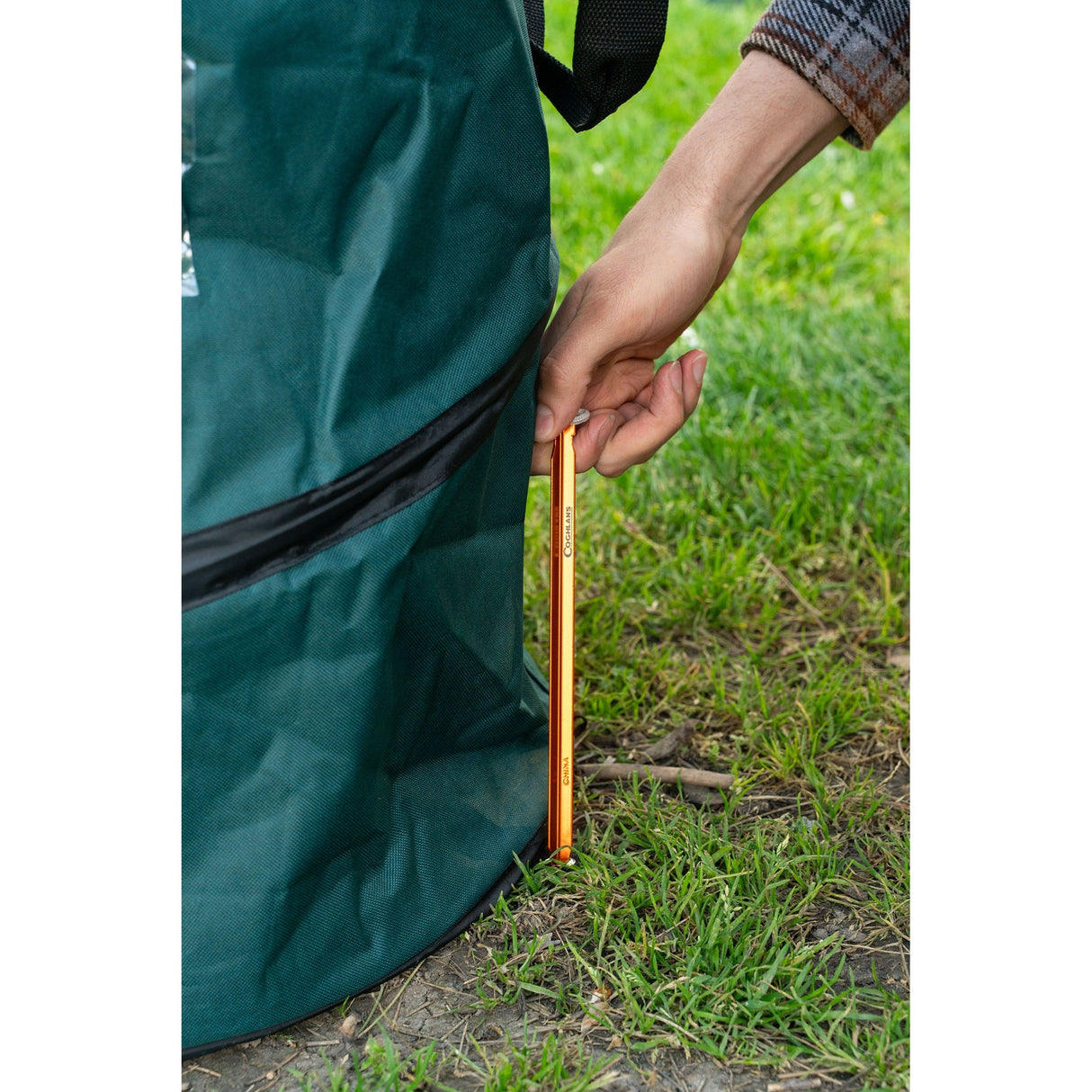 COGHLANS - Deluxe Pop-Up Trash Can