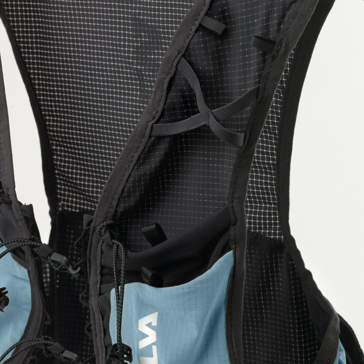 SILVA - Strive Fly Vest Medium Blue