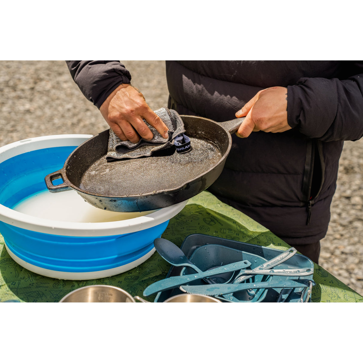 Coghlans - Collapsible Sink for Camping