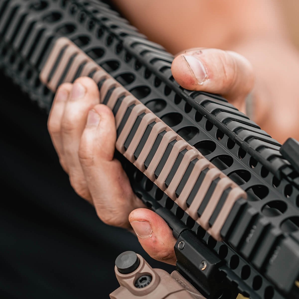 Magpul - Ladder Rail Panel Low-Profile 1913 Picatinny Coverage - Flat Dark Earth