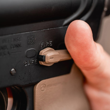 Magpul - ESK Selector AR Ambidextrous Firearm Accessory - Flat Dark Earth