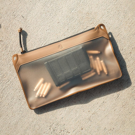 Magpul - DAKA Window Pouch Medium Tactical Storage Accessory - Flat Dark Earth