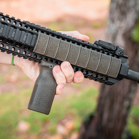 Magpul Industries - RVG Rail Vertical Grip for Picatinny Rails