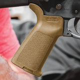 Magpul Industries - MOE Grip for AR15/M4 - Modified Coyote Brown