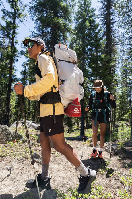 MSR – Hubba Hubba LT 2-Person Ultralight Backpacking Tent