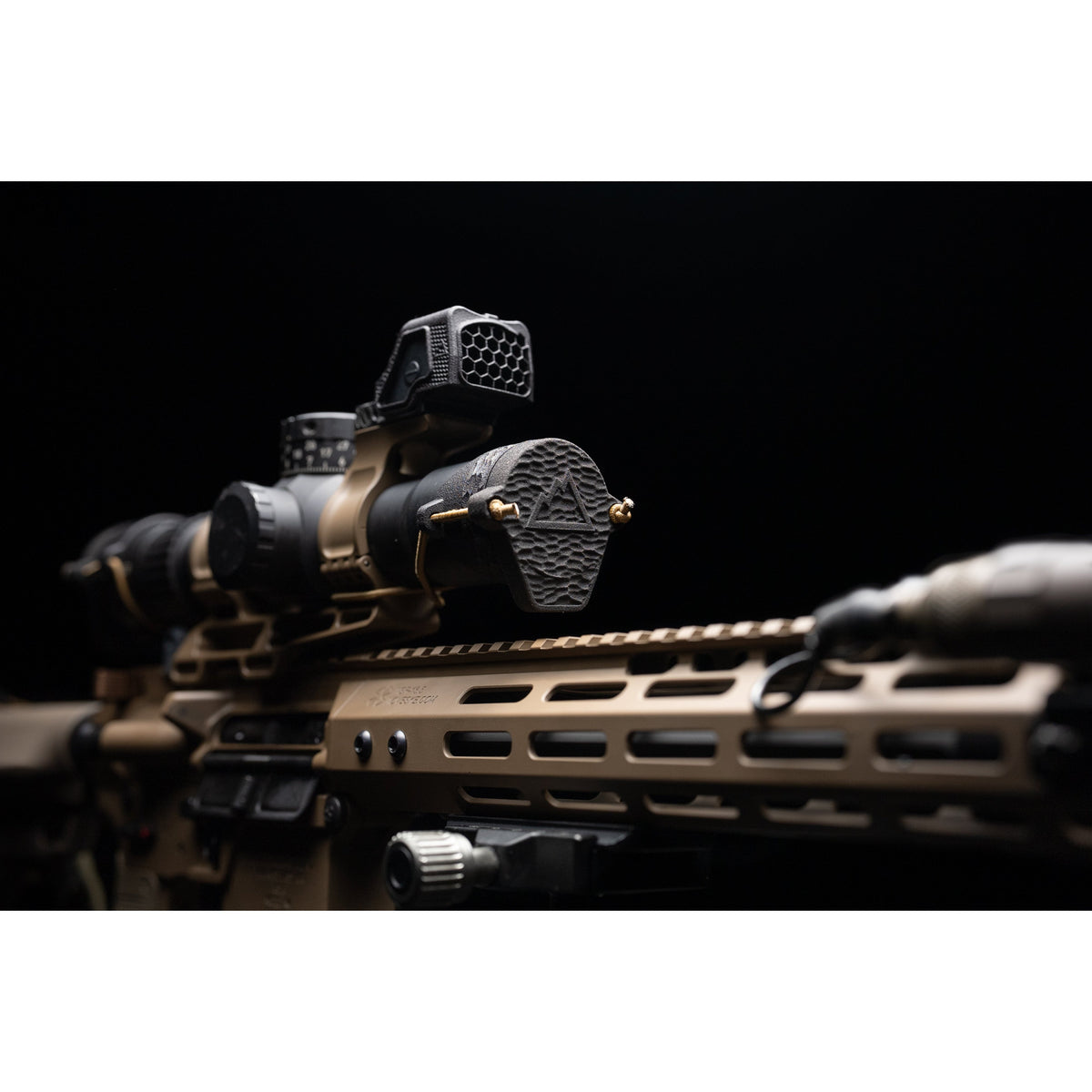 One Hundred Concepts - ScopeCap Pro with Kill Flash, 30mm