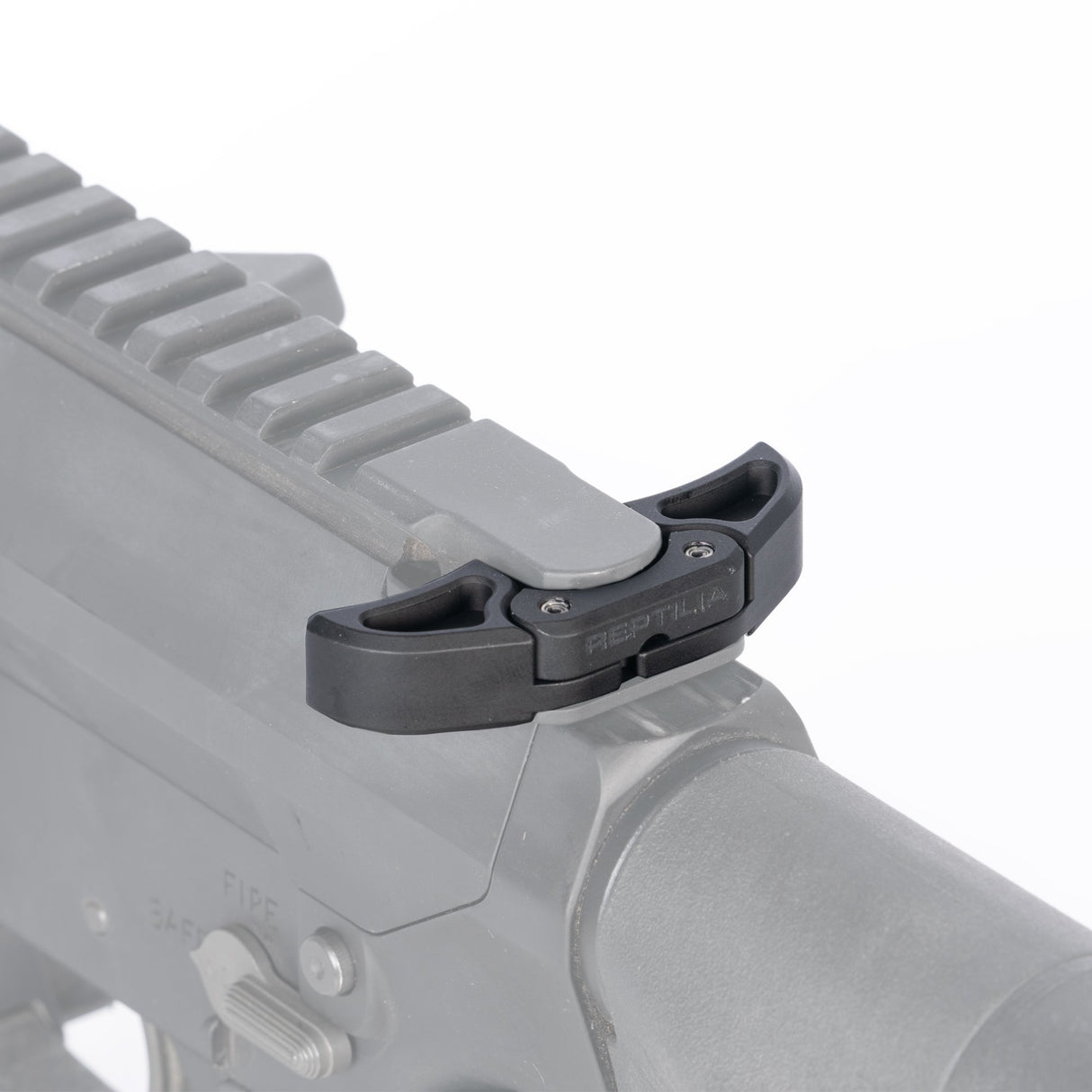 Reptilia - Puller Ambidextrous Charging Handle for AR-10 - Black