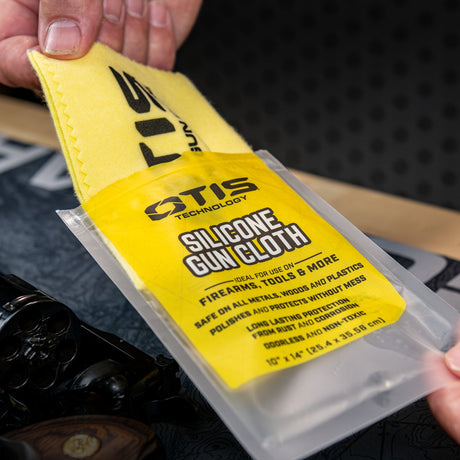 Otis Technology - Silicone Gun Cloth with Resealable Bag
