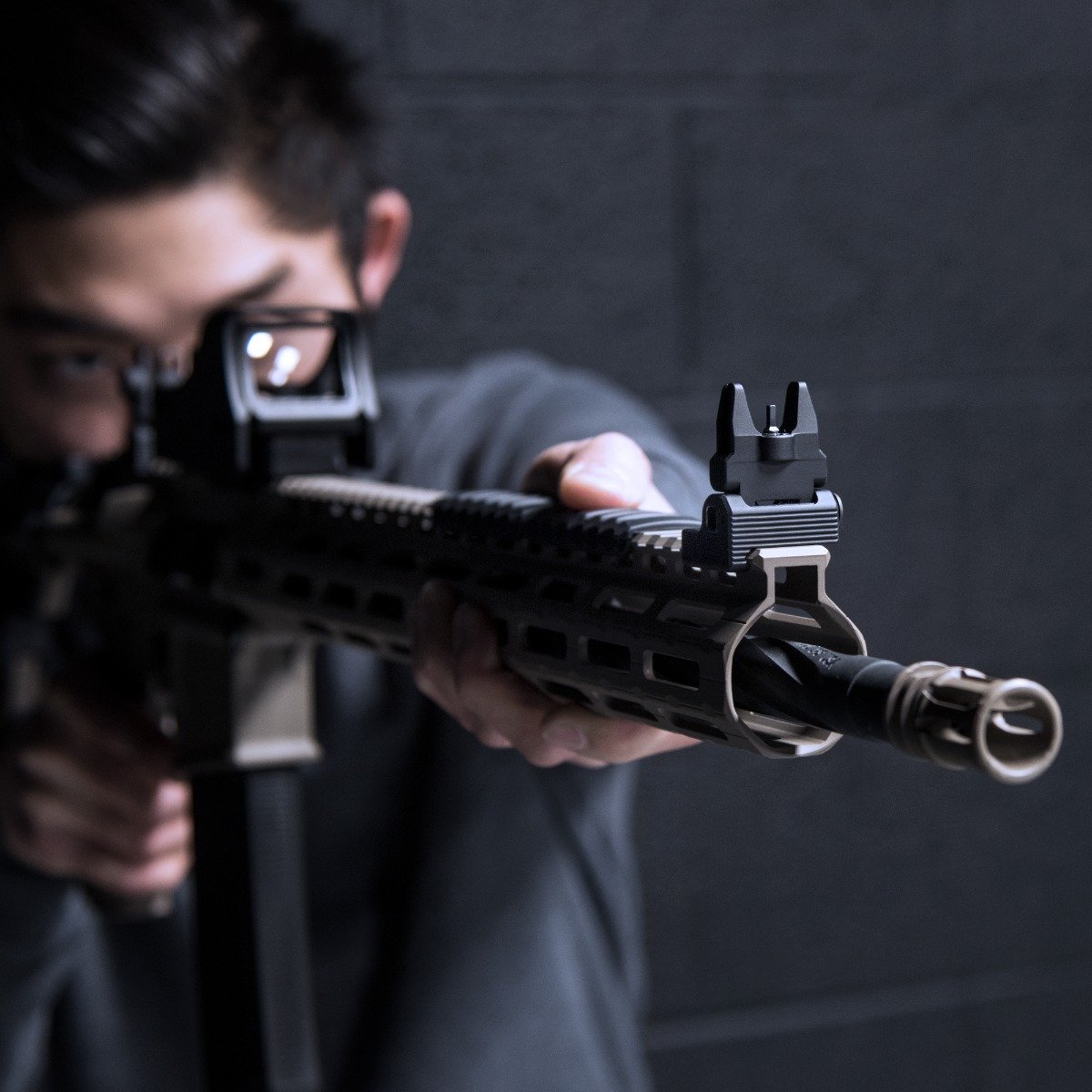 Leapers UTG - ACCU-SYNC AR15 Flip-Up Front Sight - Black