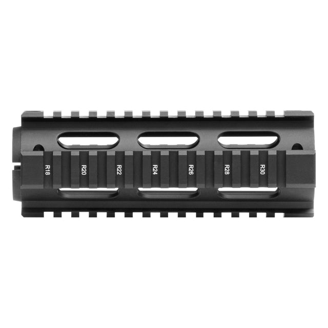 Leapers UTG - PRO Model 4/15 Carbine Quad Rail - Black
