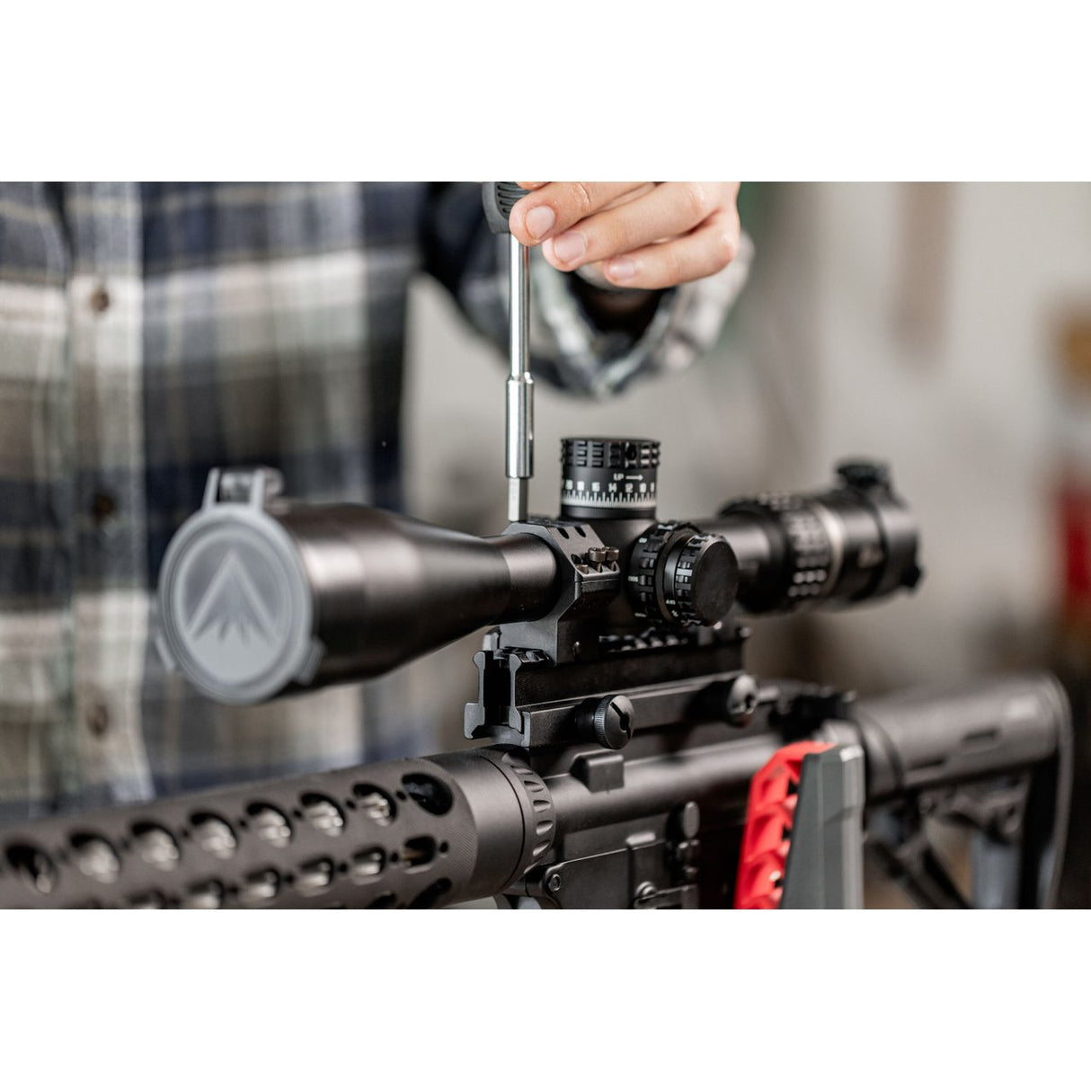 Weaver - Tactical 6-Hole 30mm Medium Scope Rings - Matte Black