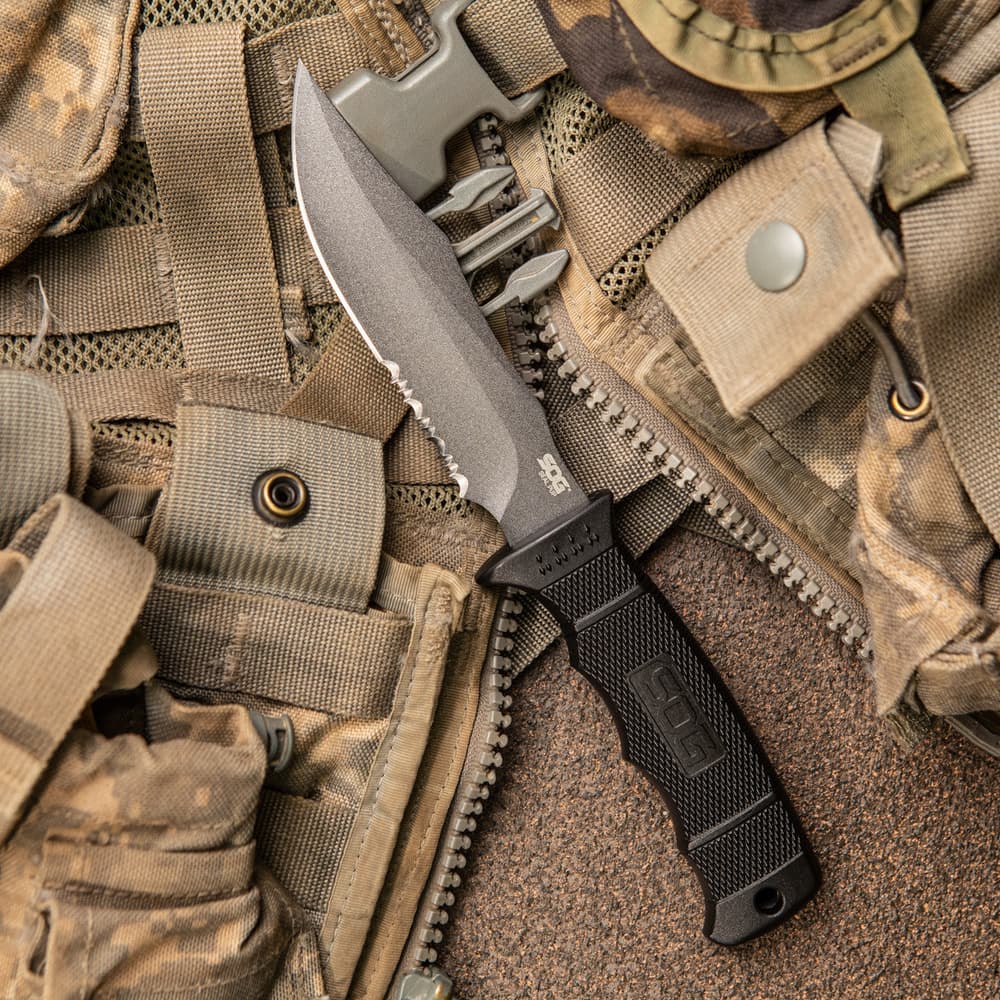 SOG - Seal Pup, Fixed Blade Knife, 4.75" Partially Serrated, Clip Point, Black, Includes Kydex Sheath