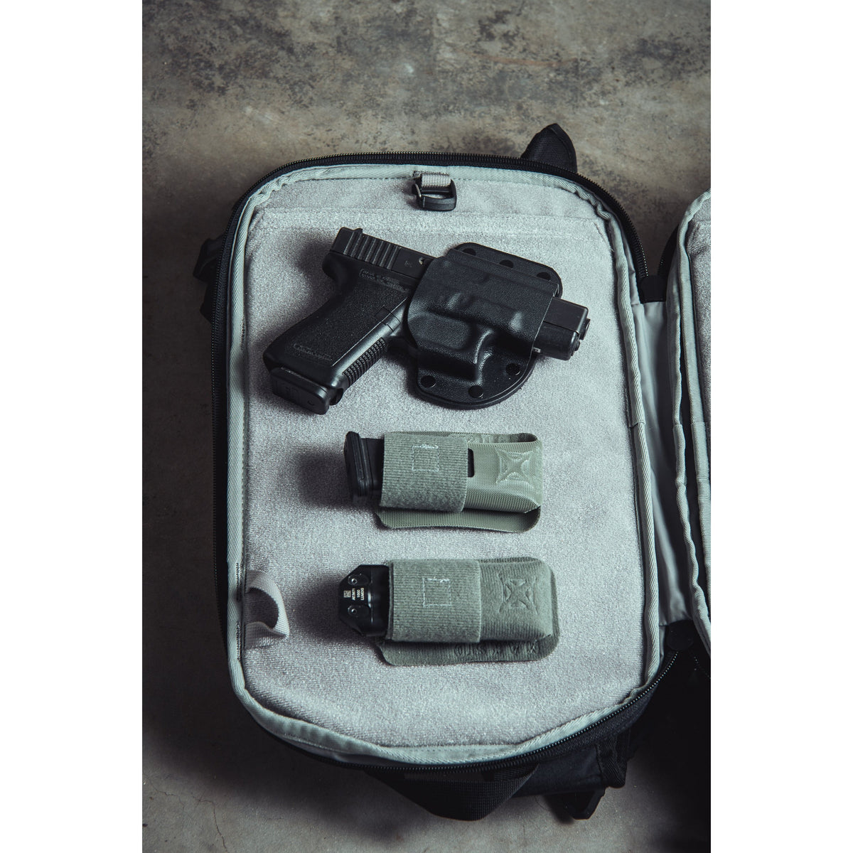 Vertx - Gamut 22L Sling Pack - Black — view 10