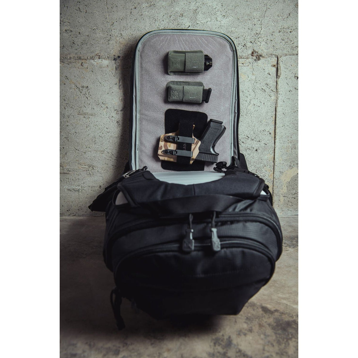 Vertx - Gamut 22L Backpack - Black — view 11
