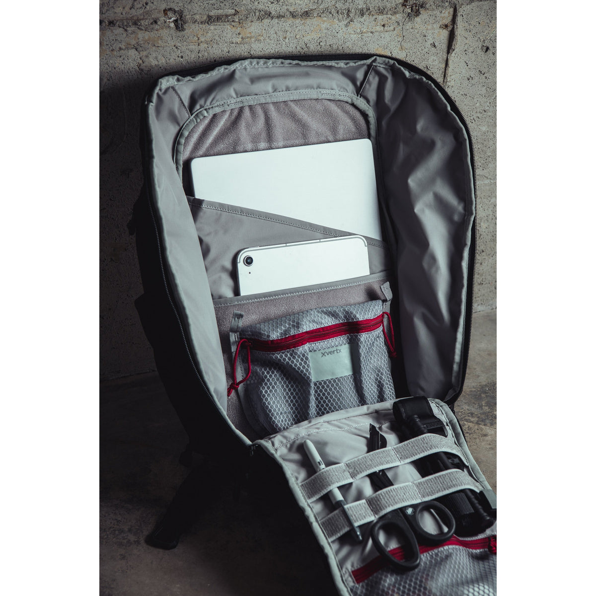 Vertx - Gamut 22L Backpack - Black — view 7
