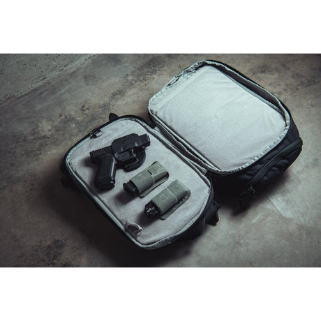 Vertx - Gamut 18L Sling Bag - Black — view 12