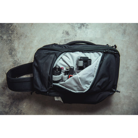Vertx - Gamut 18L Sling Bag - Black — view 14