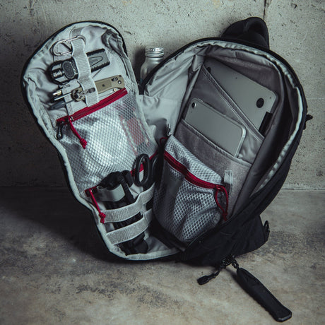 Vertx - Gamut 18L Sling Bag - Black — view 8